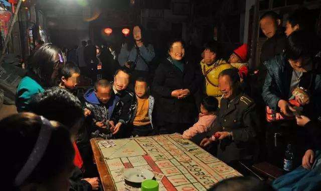 农村（cūn）普（pǔ）遍赌（dǔ）博成风